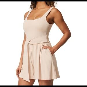 Romper dress beige